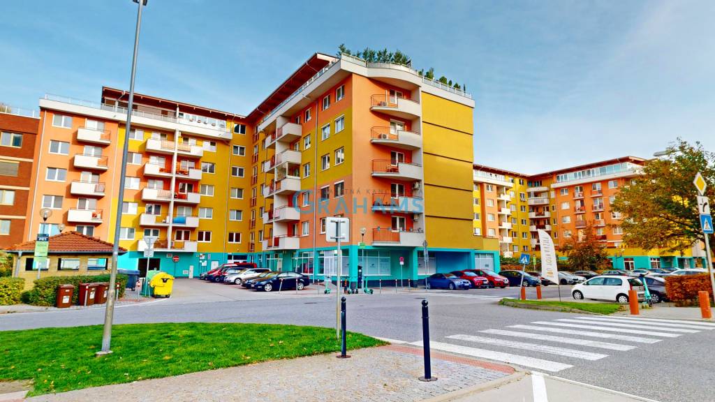 Predaj kanc. priestorov 514 m2, 16 r. stavba, výborná poloha