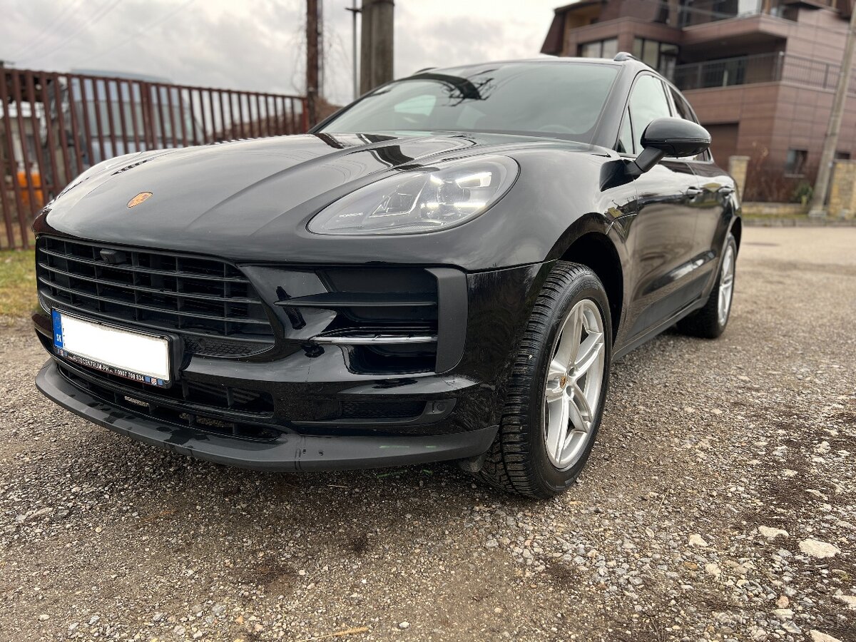 Porsche Macan 2021