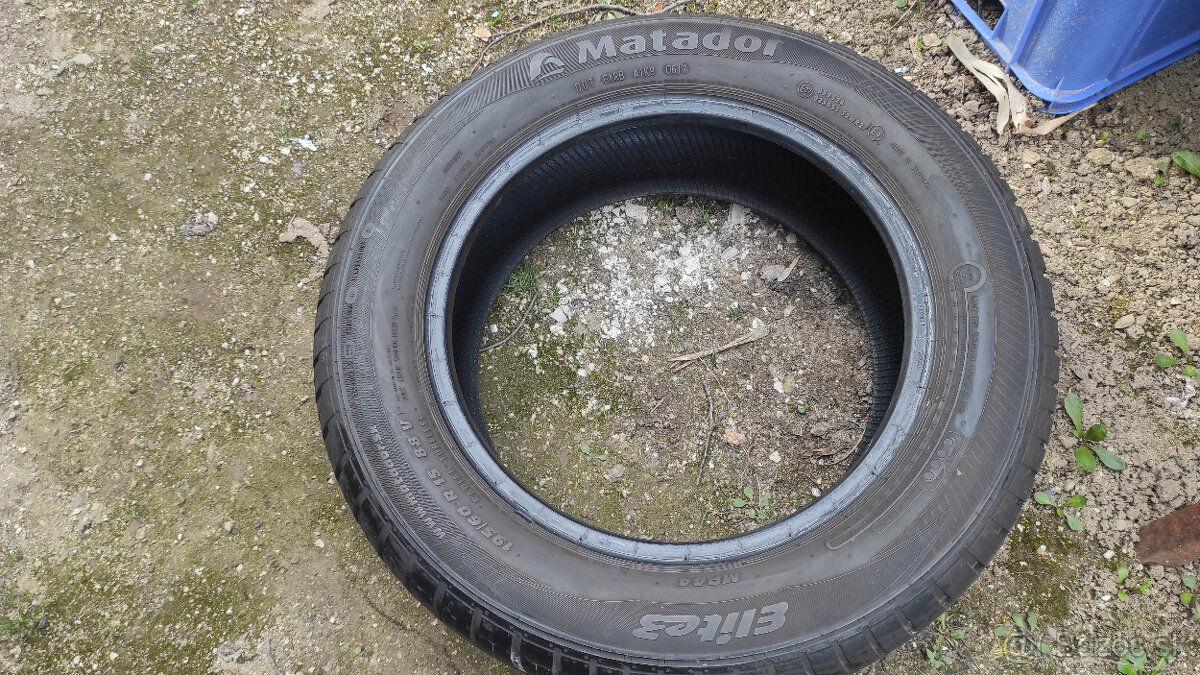 Predám pneumatiky 195/60 R15