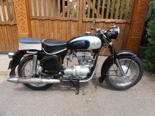 Motocykel Simson 250 4 takt