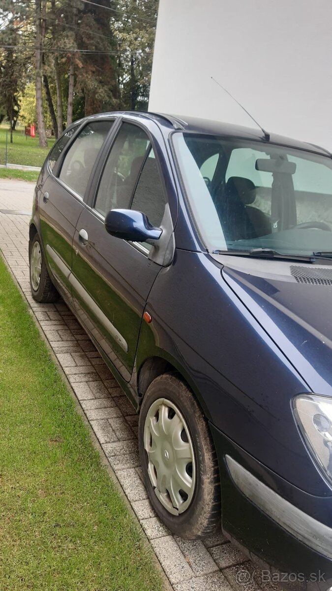 Renault Megane Scenic