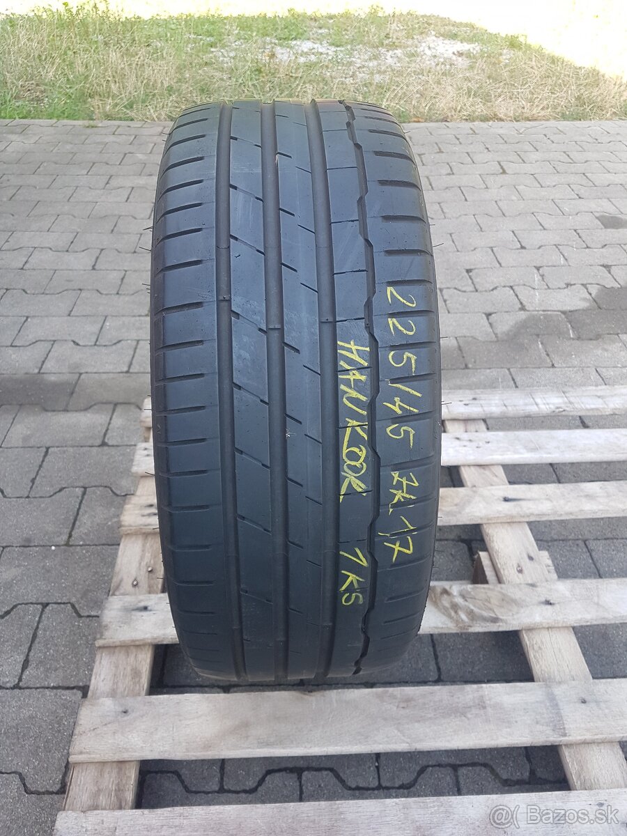 225/45R17  letna Hankook 1ks