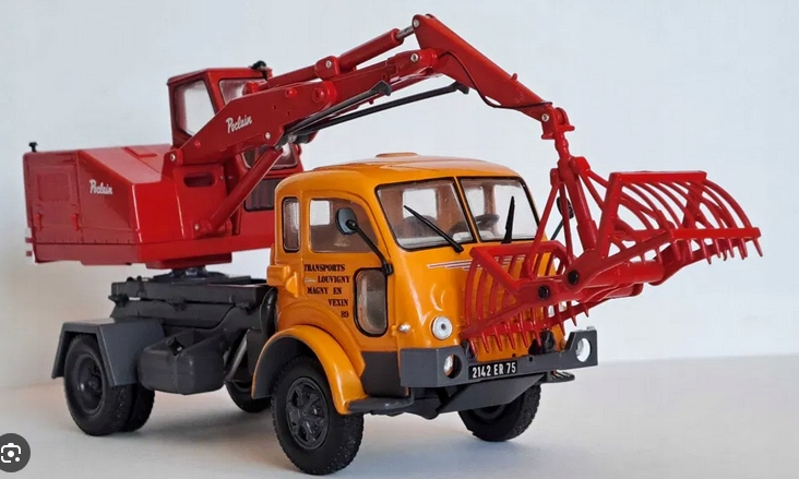 RENAULT SAVIEM 4x4 1959 1:43