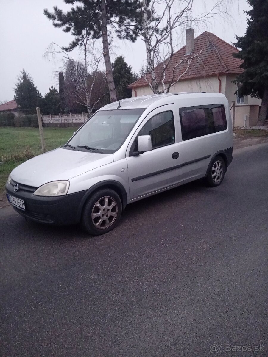 Predám Opel Combo - C -CMG 1.6i