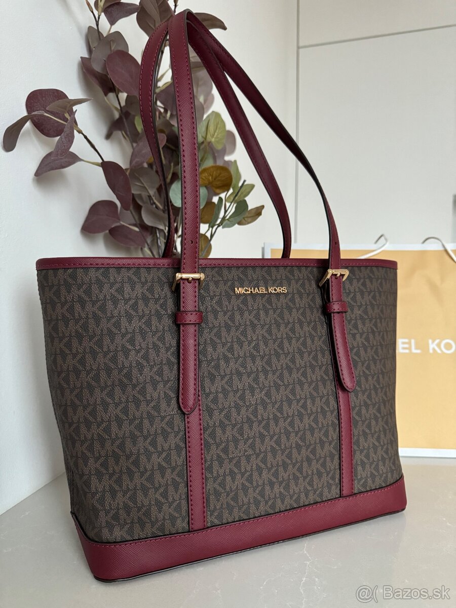 Michael Kors Jet Set kabelka