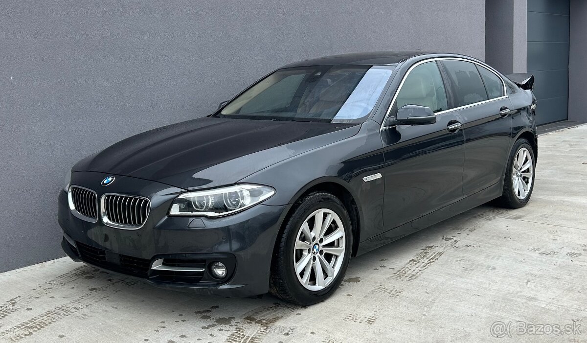 ROZPREDAME BMW F10 530d xDrive 190kw FULL LED