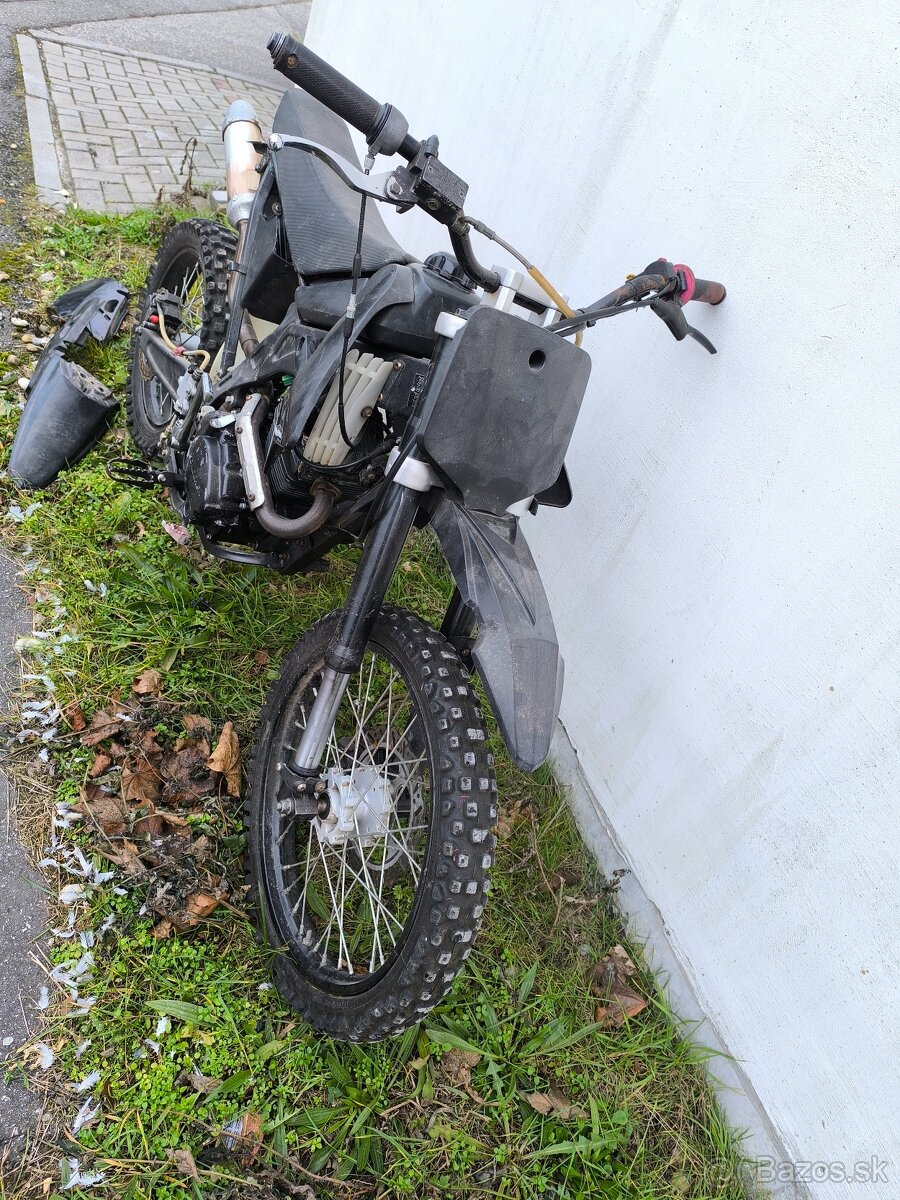 Dirtbike 250 plne pojazdna