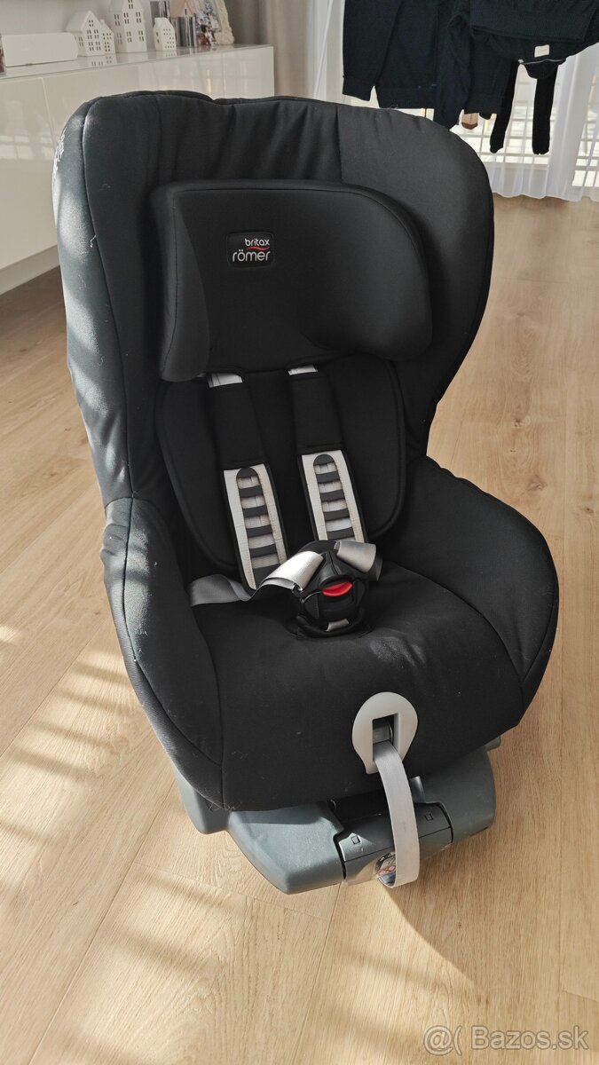 Autosedačka Britax Römer Safefix Plus 2019