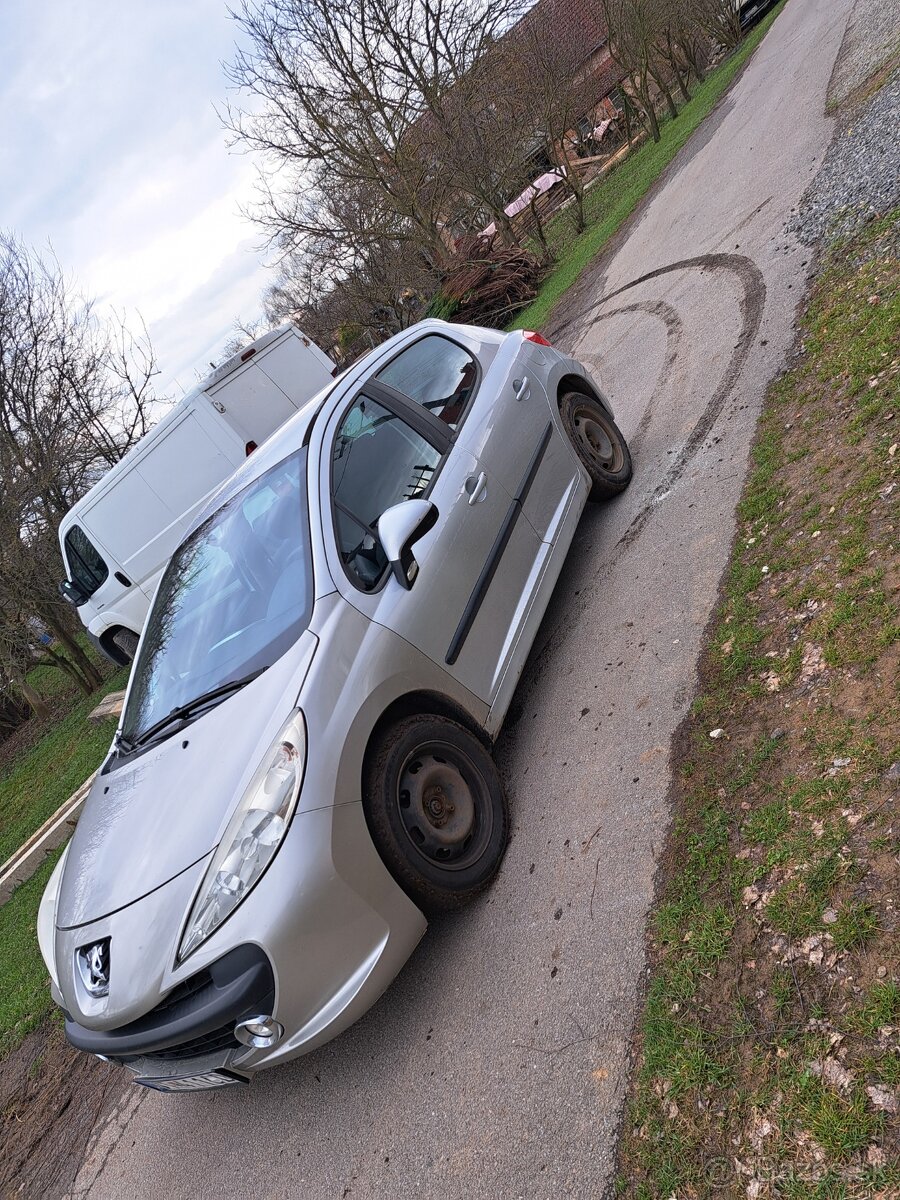 Predam  peugeot 207 1.6 hdi