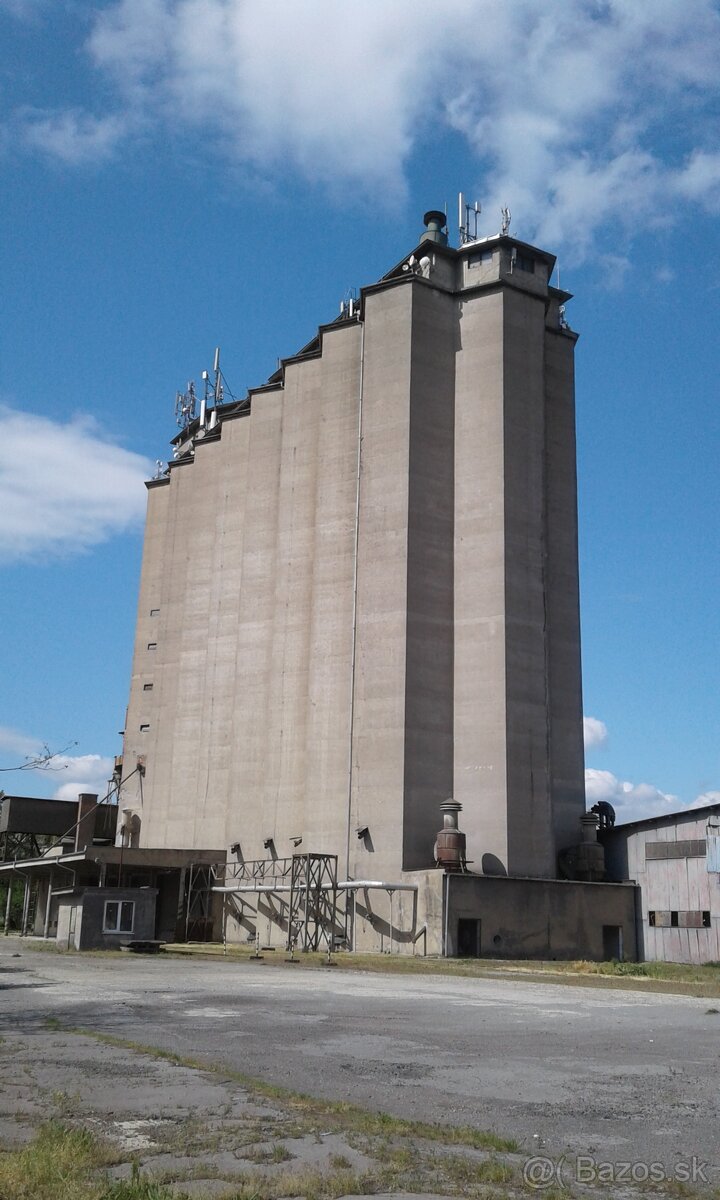 Predáme obilné silo a sklad. areál vo Vranove n/Topľou