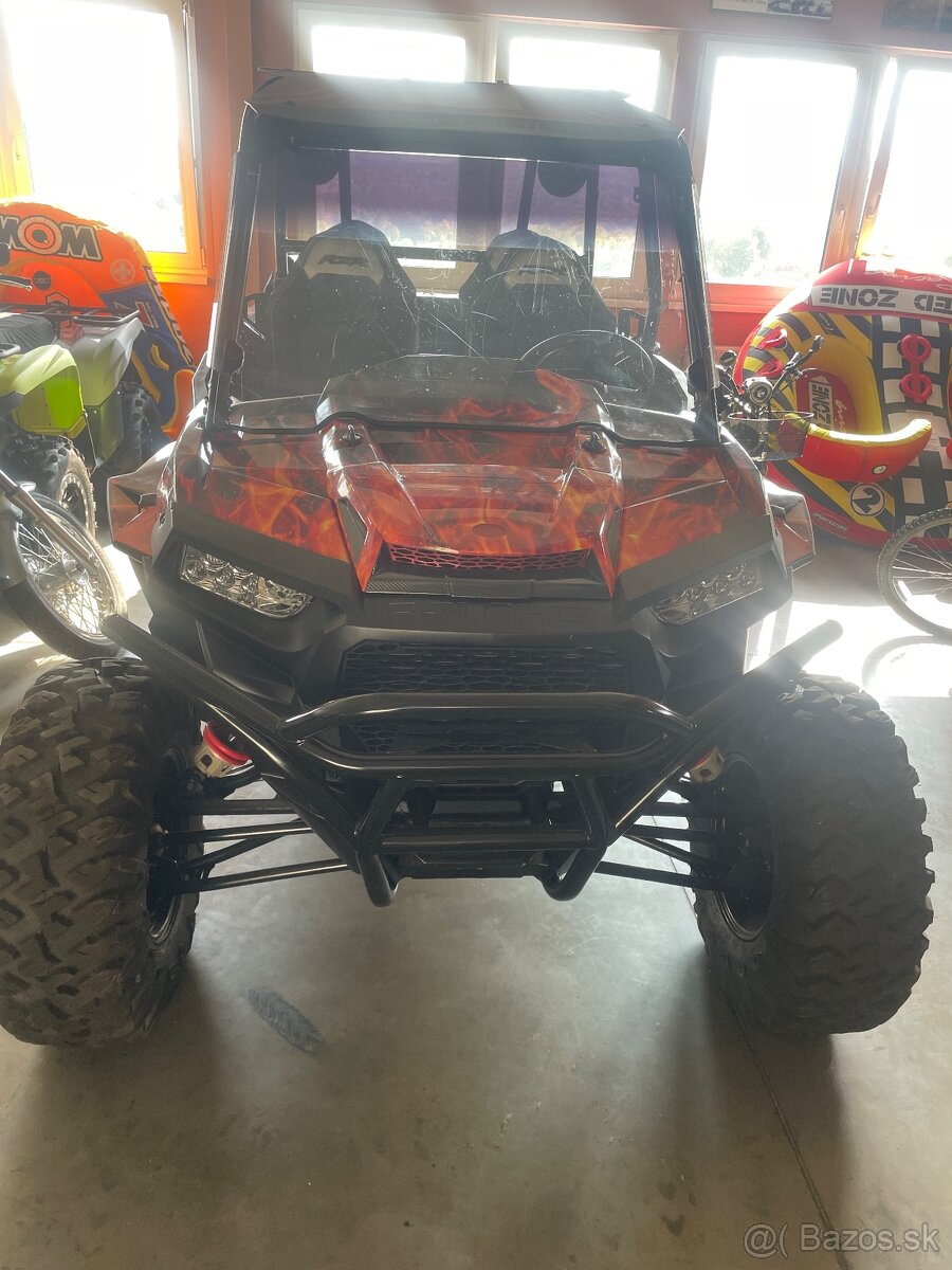 Polaris RZR XP 1000