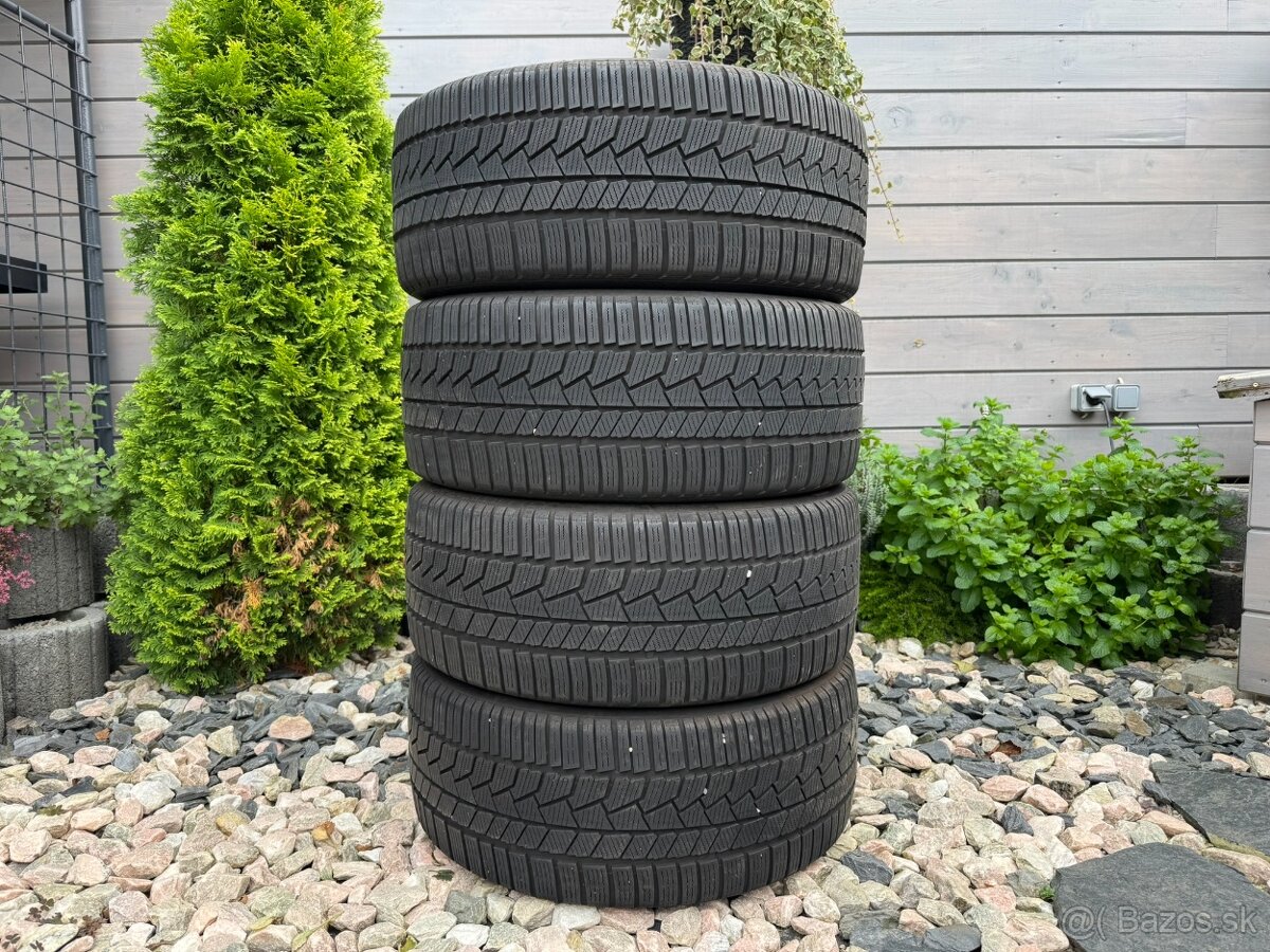 245/40 R19 98V XL