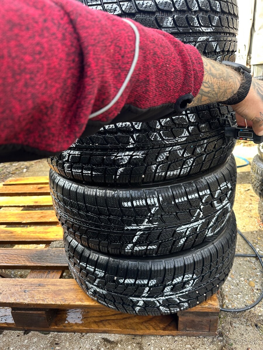 Z78 4ks zimné 195/50R16