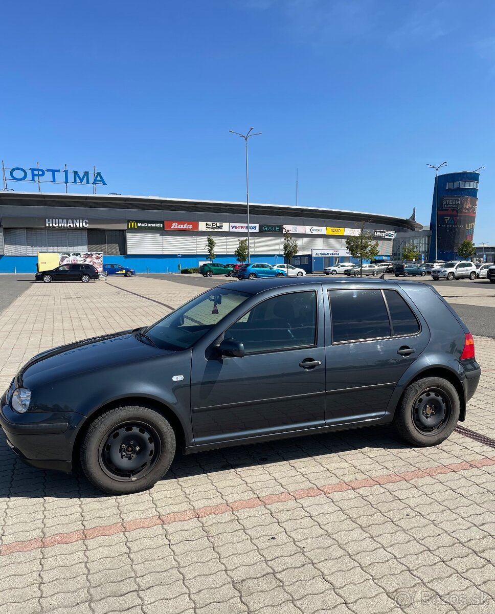 Volkswagen Golf 4