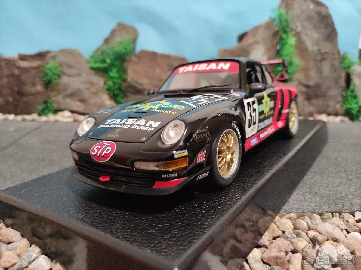 prodám model 1:18 porsche 911 GT2