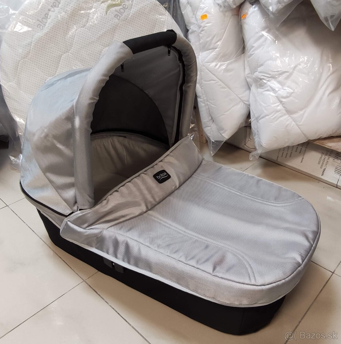 Vanička BRITAX pasuje aj na B-Motion 4 PLUS