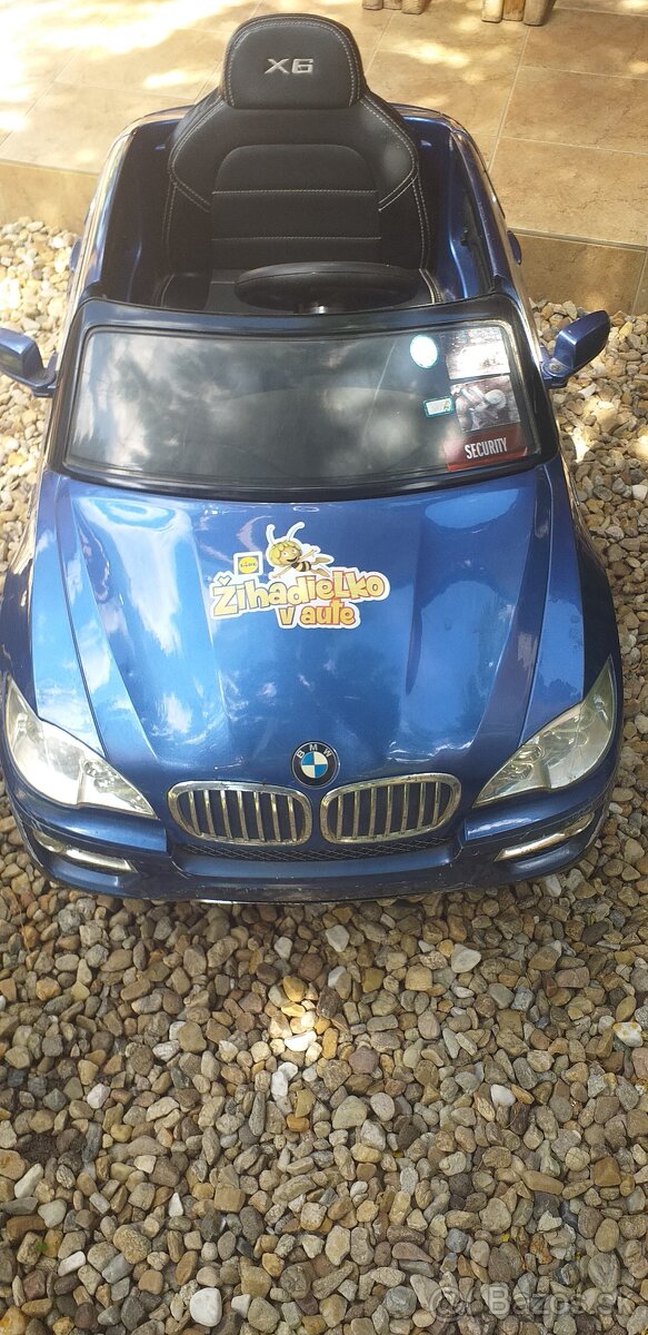Elektricke auticko BMW
