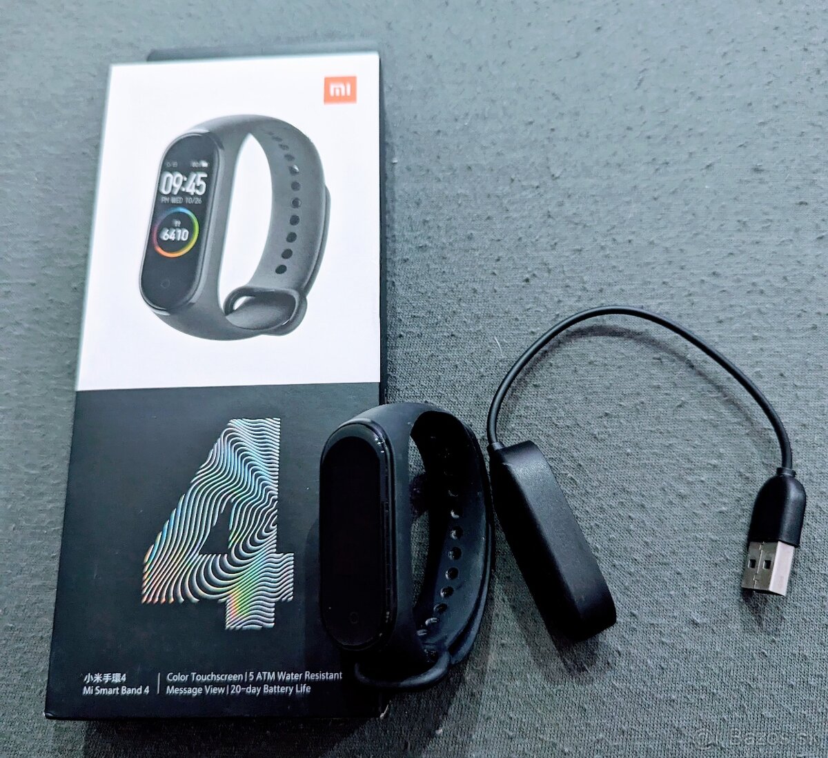 Fitness náramok Mi Band 4