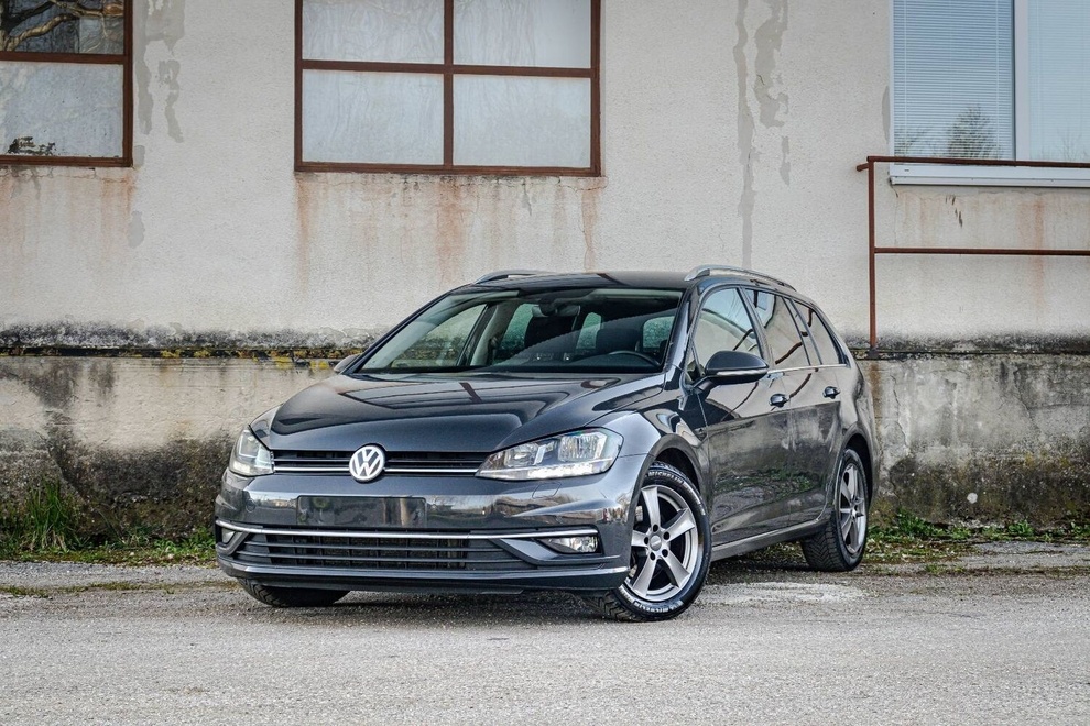 Volkswagen Golf Variant 2.0 TDI Highline DSG