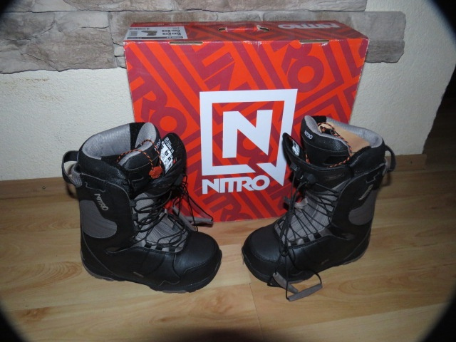 Predam novu snowborard obuv NITRO,c.36