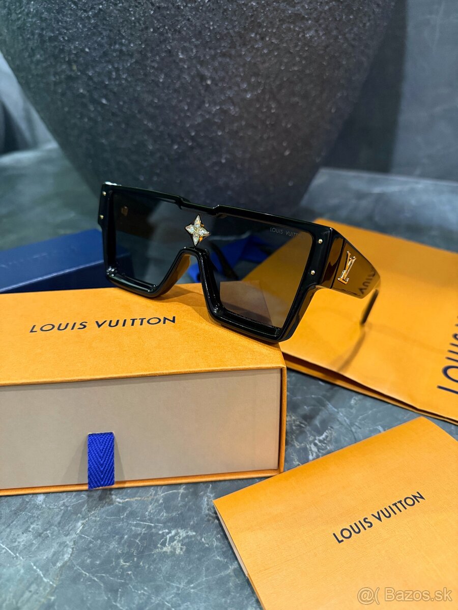 Louis Vuitton Cyclone sunglasses