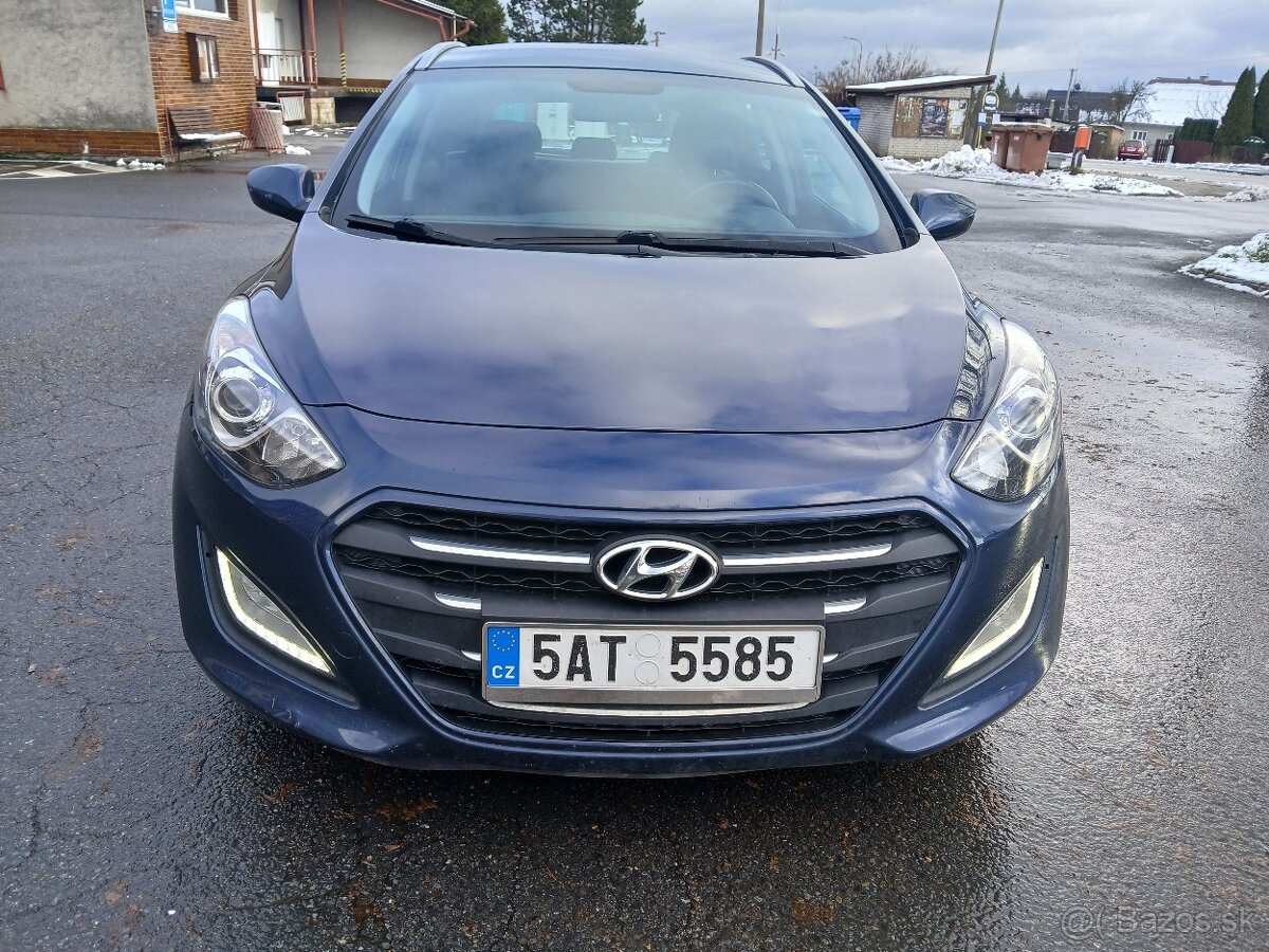 Hyundai i 30 combi.