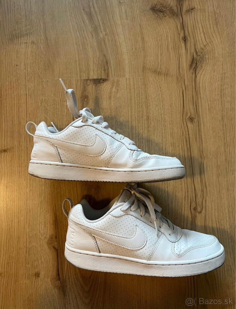 NIKE biele tenisky, velkost 38