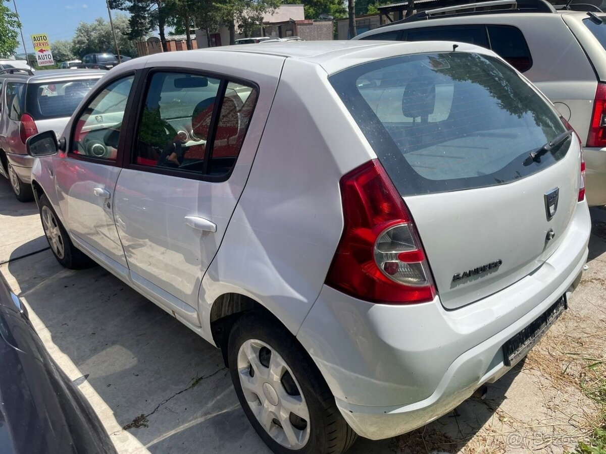 Náhradné diely Dacia Sandero I