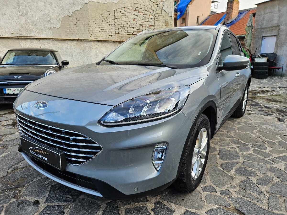 Ford Kuga 2.5 Duratec HEV 190k Titanium eCVT