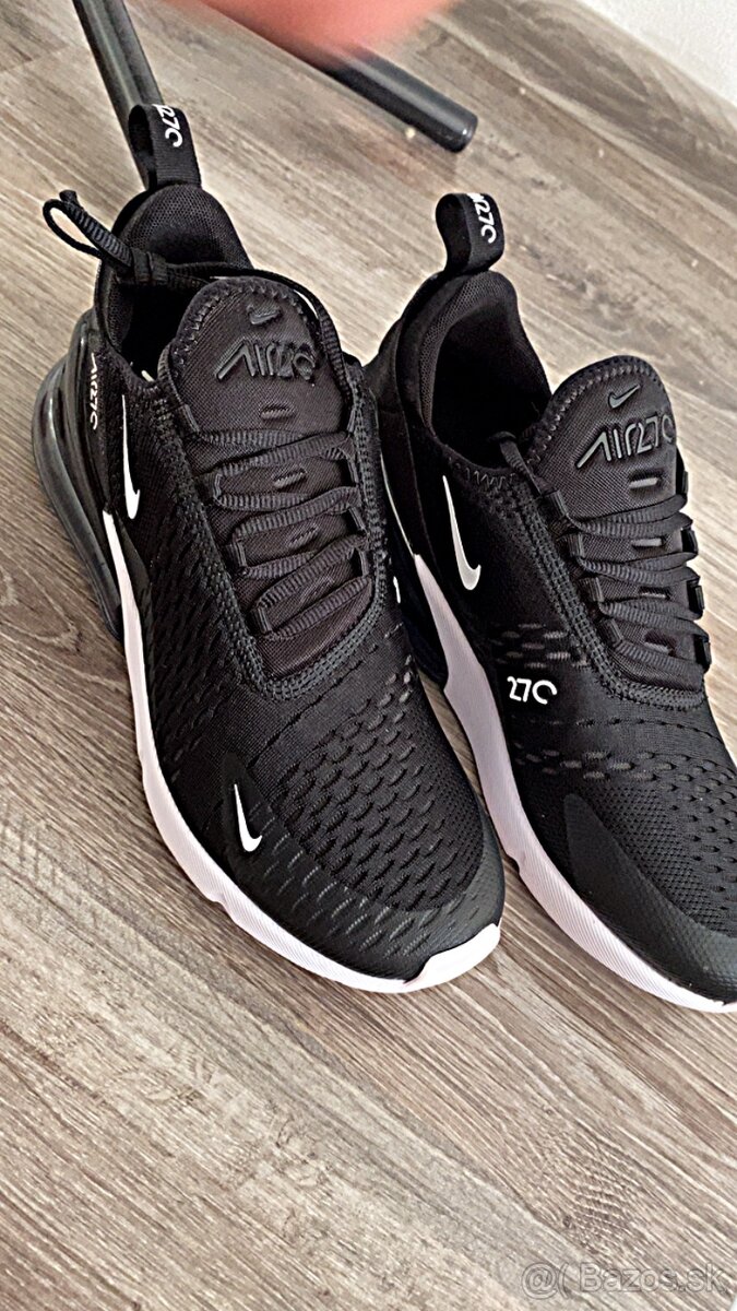 Predam Nike air max 270