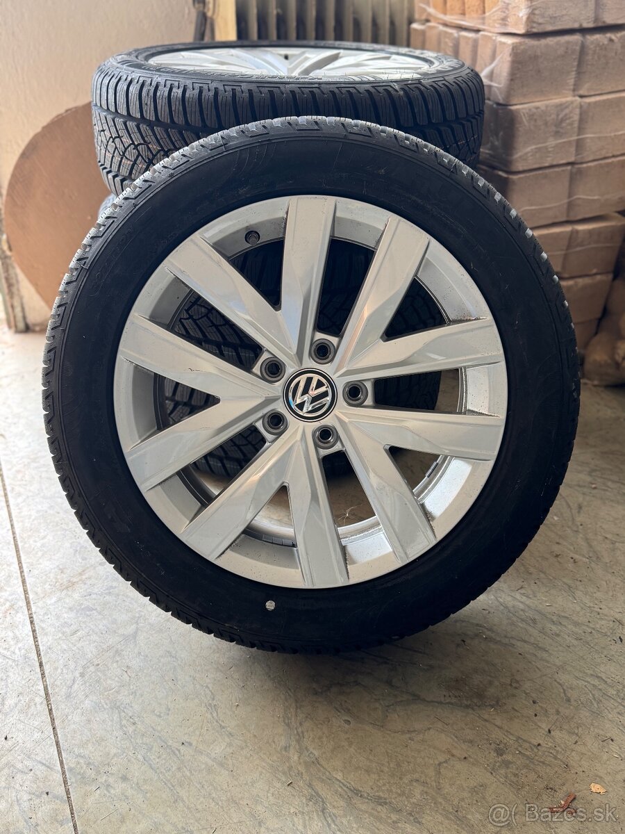 VW elektorny + pneu 215/55 R17