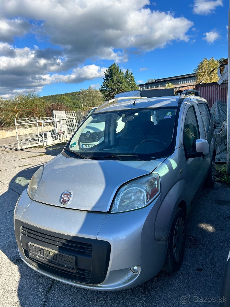 Fiat Qubo 5 miestne 1.3jtd poškodený motor