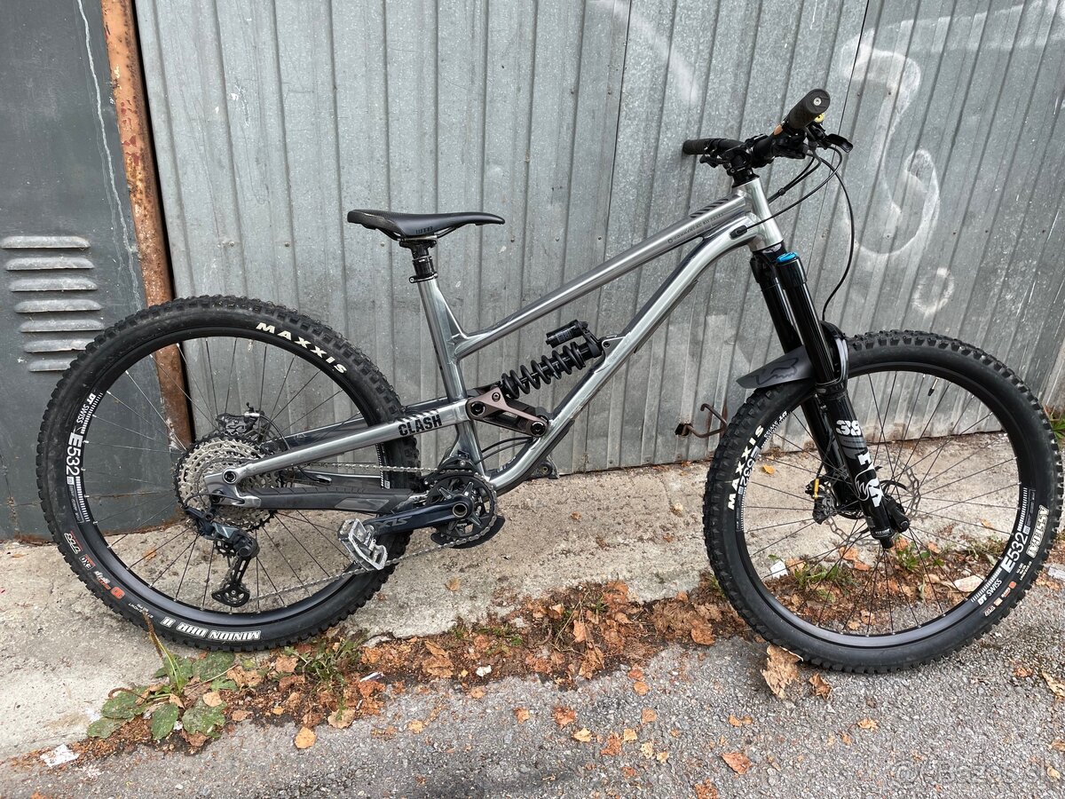 Predam bike Commencal Clash Essential 2021