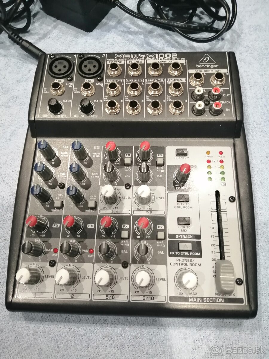 Behringer xenyx 1002