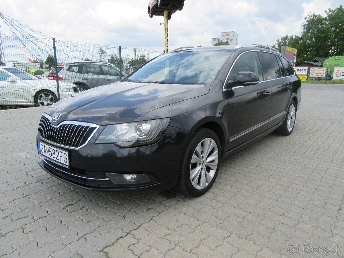 Škoda Superb Combi