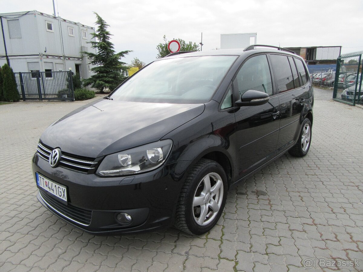 Volkswagen Touran 2.0 TDI Highline DSG 7miest