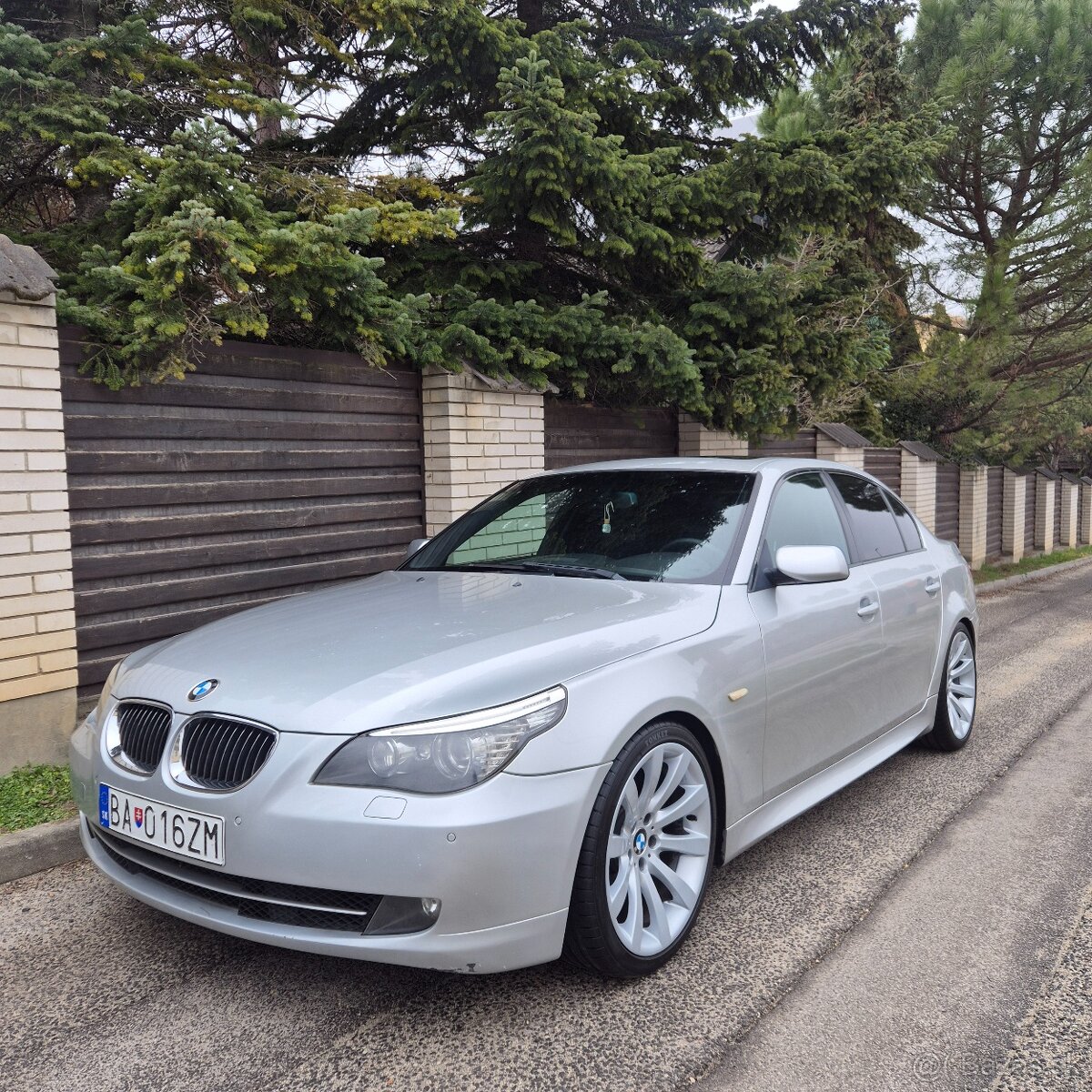 Bmw e60 550i