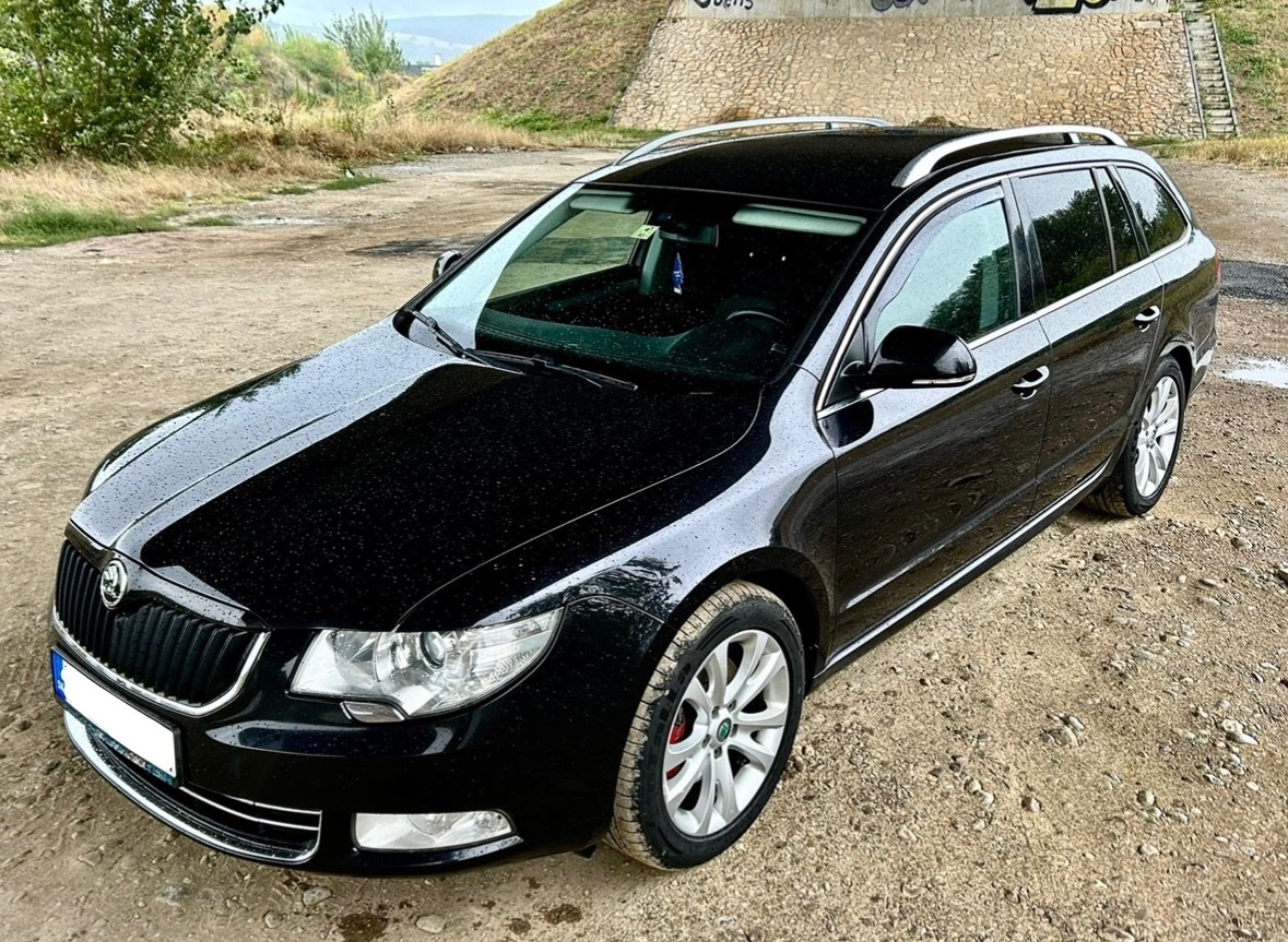 Prenájom auta Škoda SuperB 2.0tdi combi, manuál