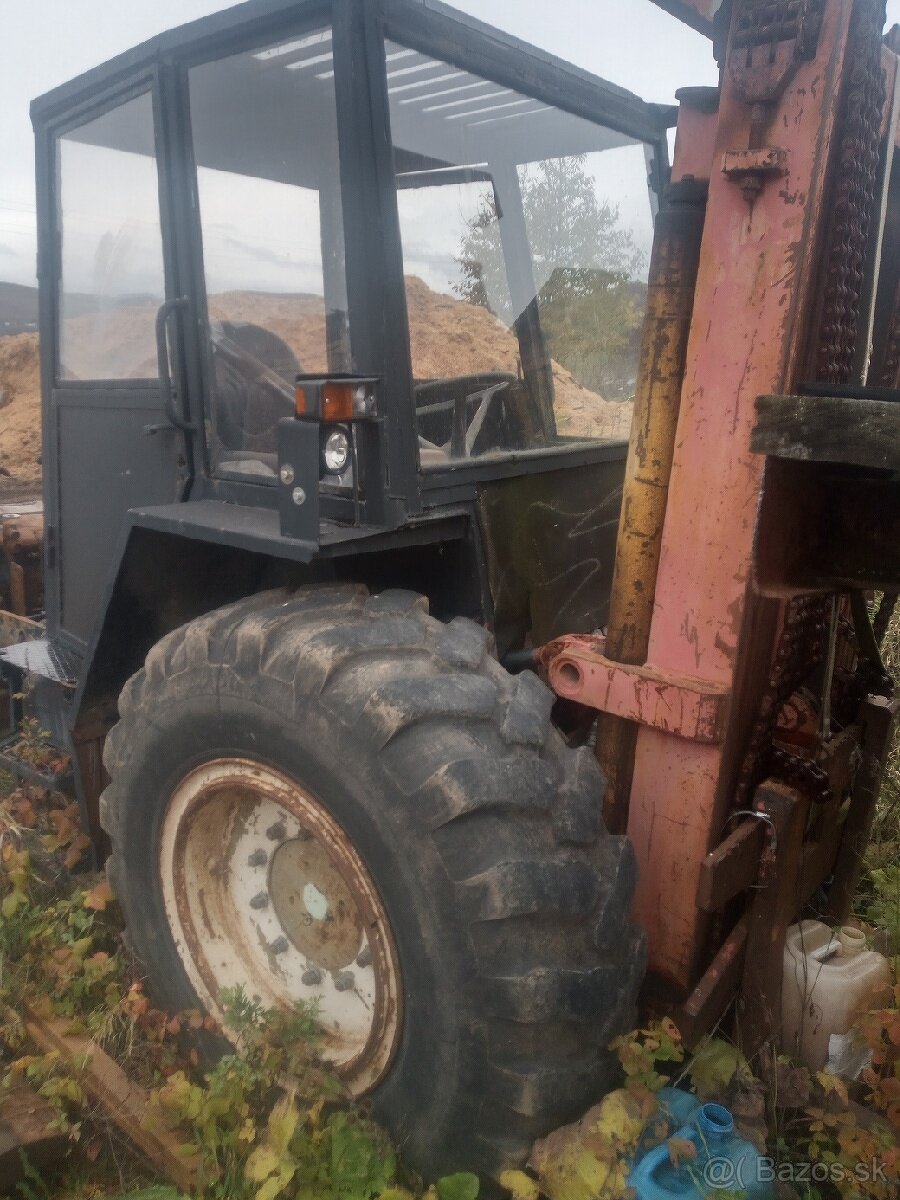 Predám vysokozdvižný vozík ND9 030 Zetor 4×4