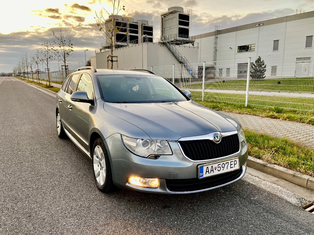 Škoda Superb II combi 2012