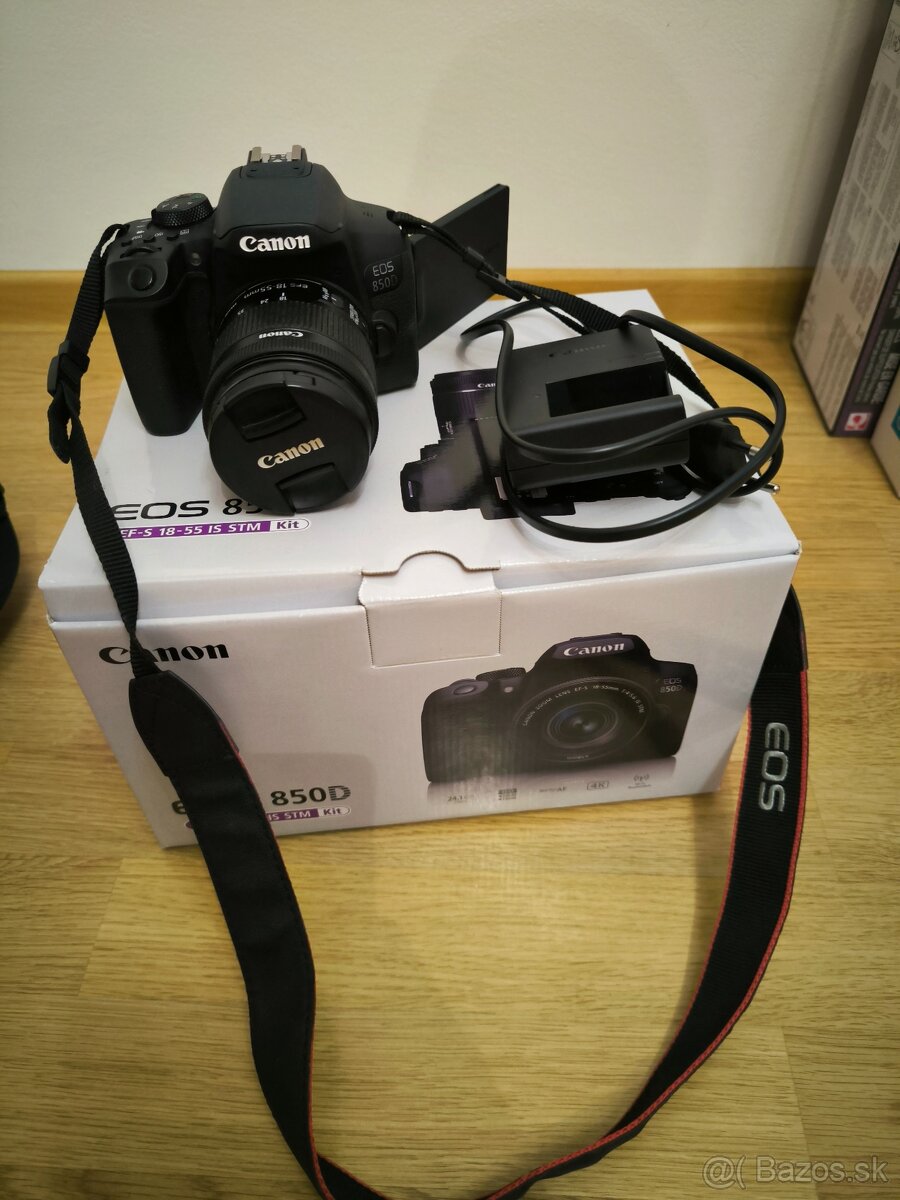 Canon EOS 850D