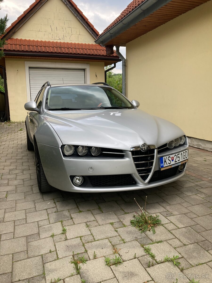 NEPOJAZDNÉ - Alfa Romeo 159 2.4 Jtdm