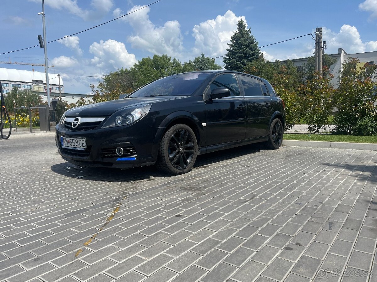 Opel Signum 2.8 turbo