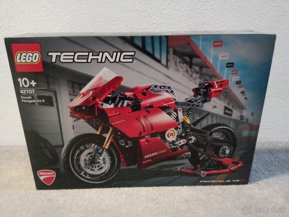 Predám lego technic 42107