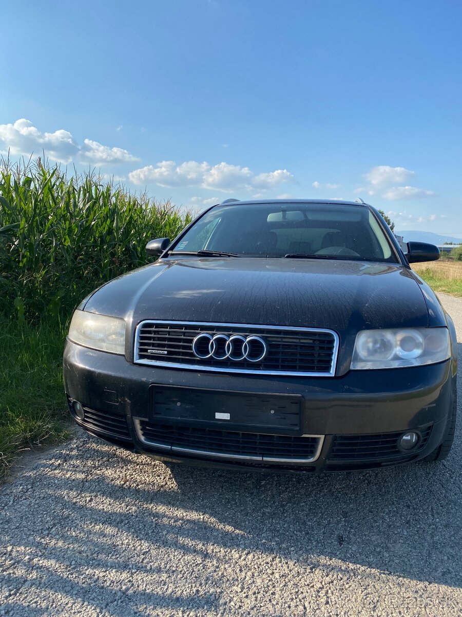 Audi a4 b6 2.5tdi 132kw BAU čierna metalíza s line