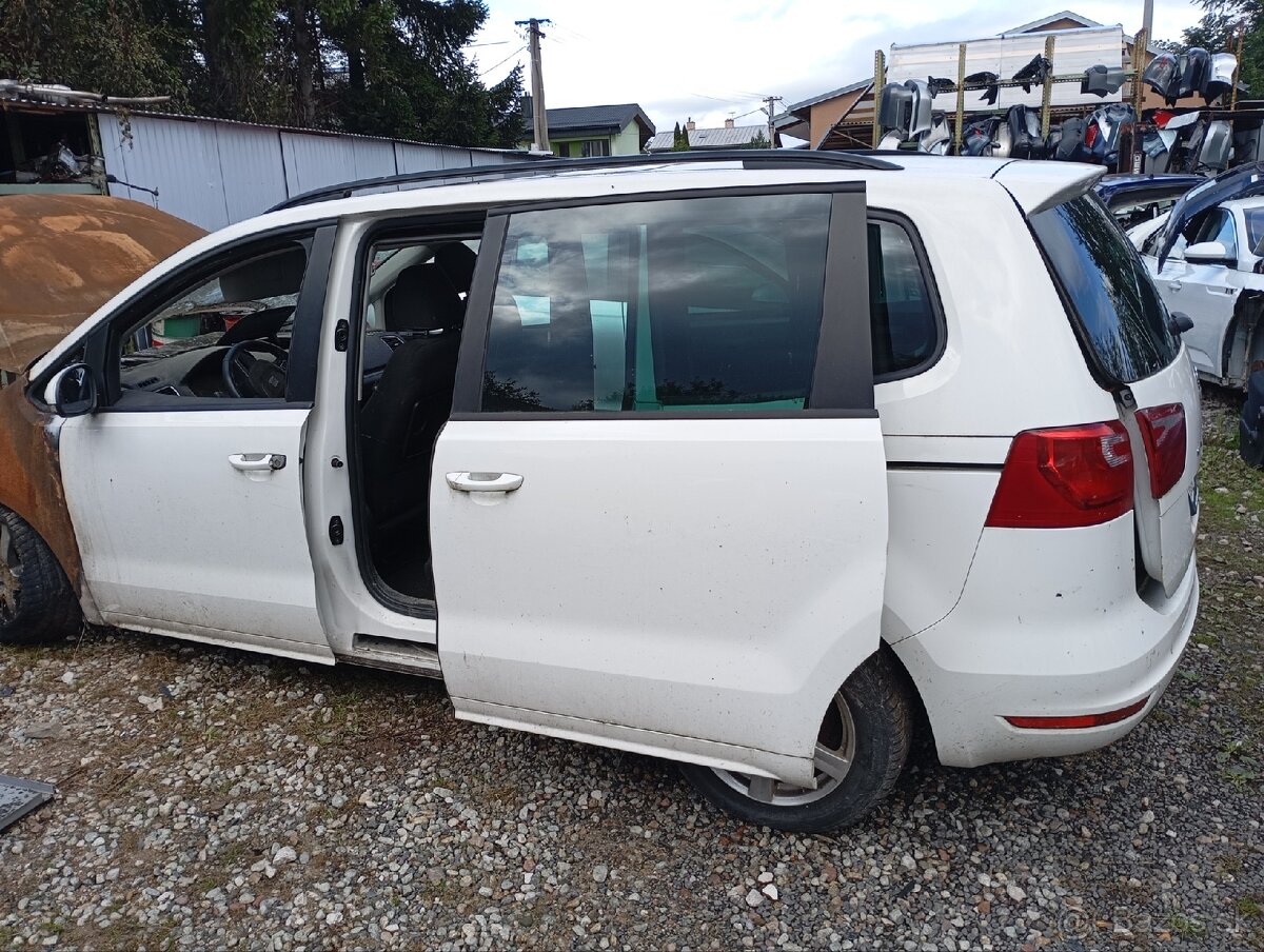 Seat Alhambra rozpredám na diely