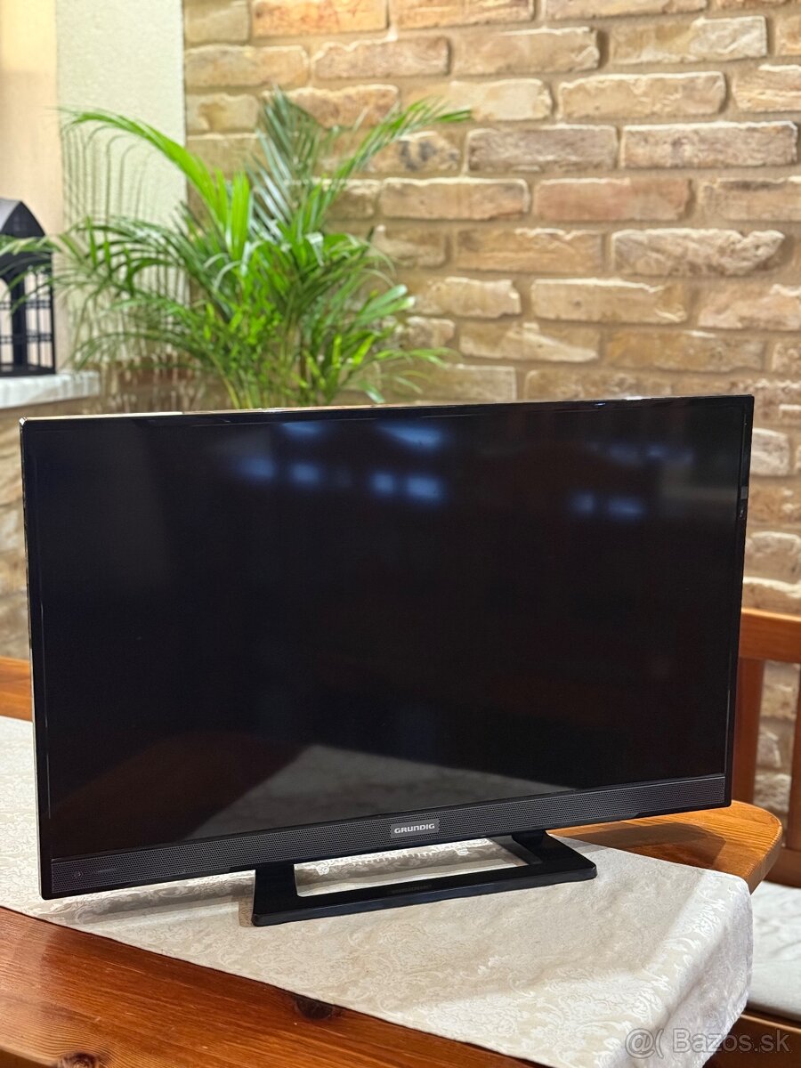 Televízor Grundig 32''