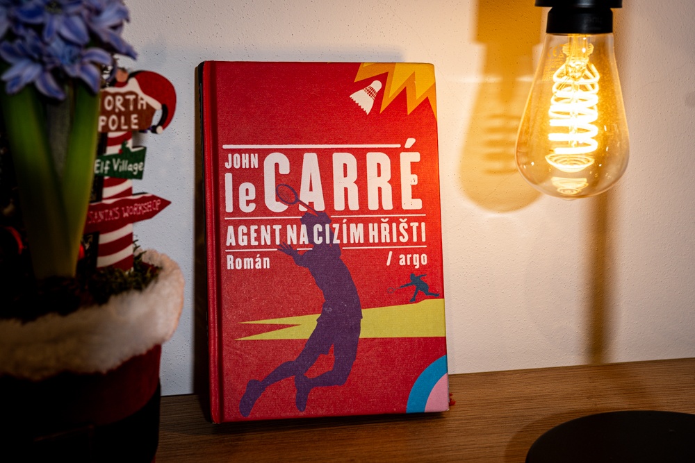 ✅ John Le Carré | Agent na cizím hřišti