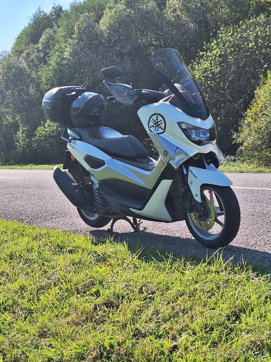 YAMAHA NMAX 125