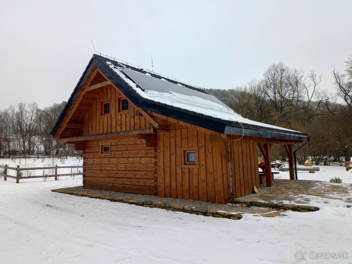 Kanadský zrub, Slovenská drevenica -obklad